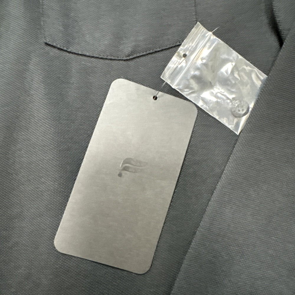 NWT Fabletics Medium Dash Long Sleeve Button Up Black Solid MSRP $89 - Picture 4 of 5
